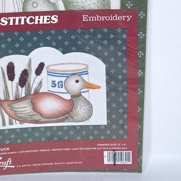 LynnCraft Mats N Stitches Duck Embroidery Kit 50‑621 12x9‎ Silk Screened USA - Picture 5 of 7